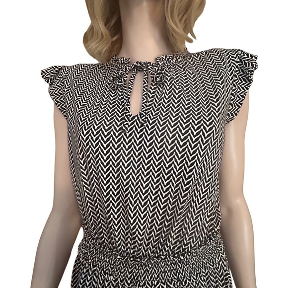 LOFT Dress Rayon Geo Ruffle Flutter Cap Sleeve Smocked Shirred Keyhole Neck S-M - Picture 7 of 16